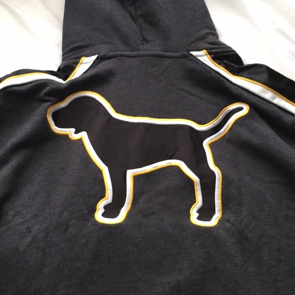 Pink Vs - Picture 2 of 7